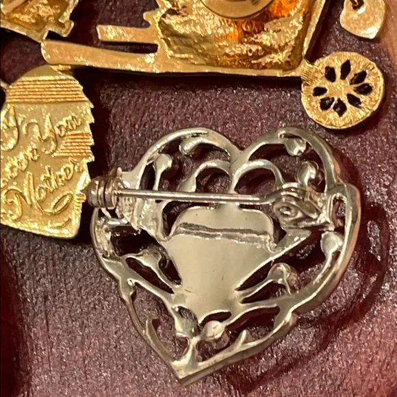 Elegant Gold and Silver Heart Brooch Bundle (4) - Picture 5 of 6
